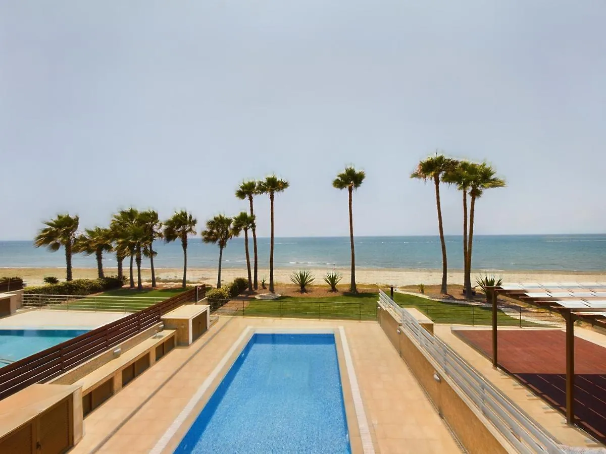 Amazing Frontline Beach Villa Larnaca